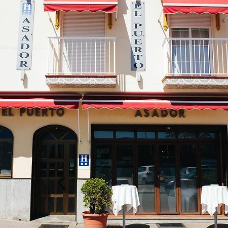 Hostal El Puerto Caleta De Velez Exterior photo